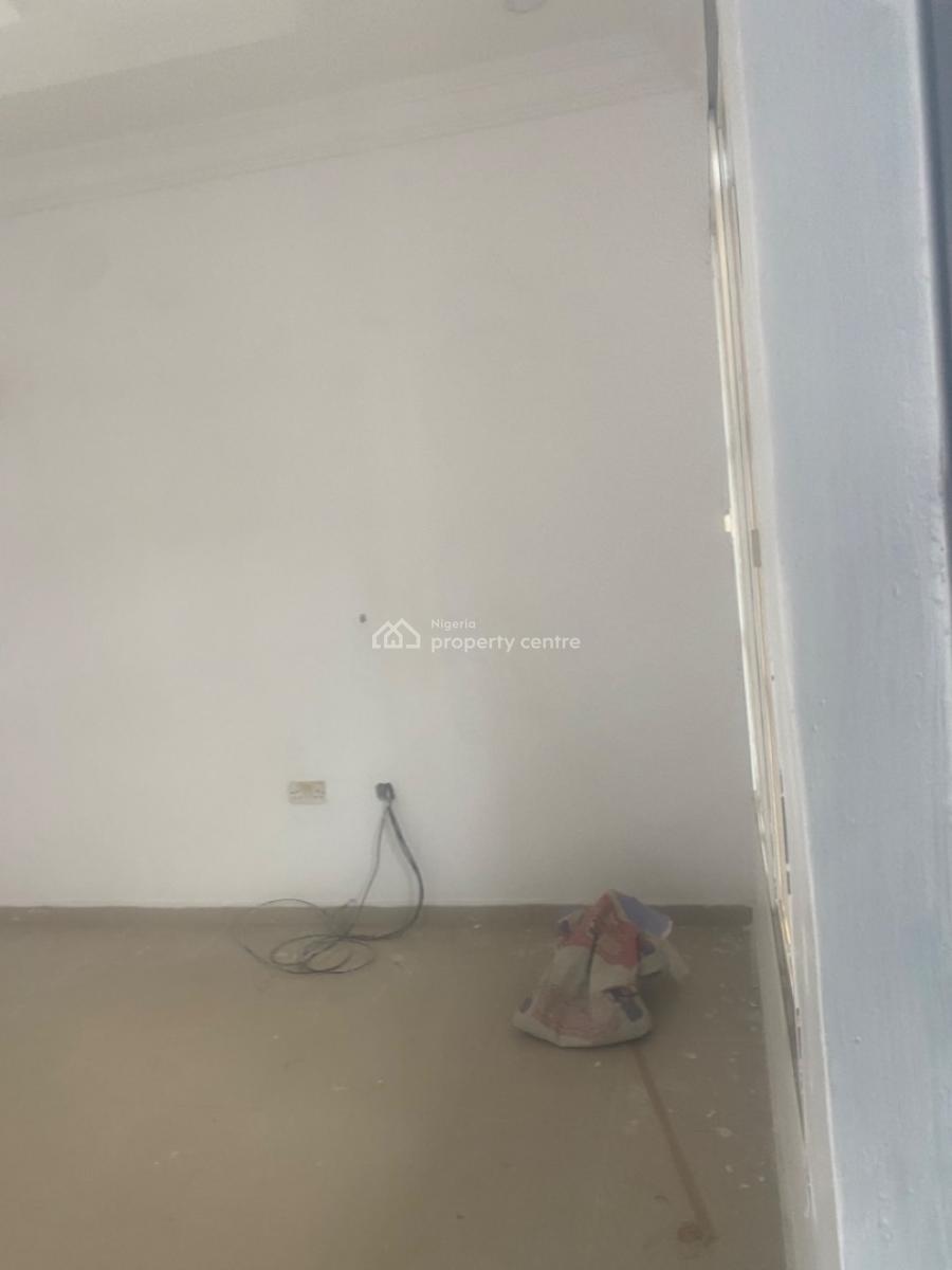 Luxuriously Spacious Nice 2 Bedroom Flat, No. 4, Rafiu Street, Sangotedo, Ajah, Lagos, House for Rent