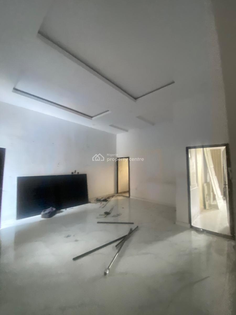 Luxuriously Spacious Nice 2 Bedroom Flat, No. 4, Rafiu Street, Sangotedo, Ajah, Lagos, House for Rent