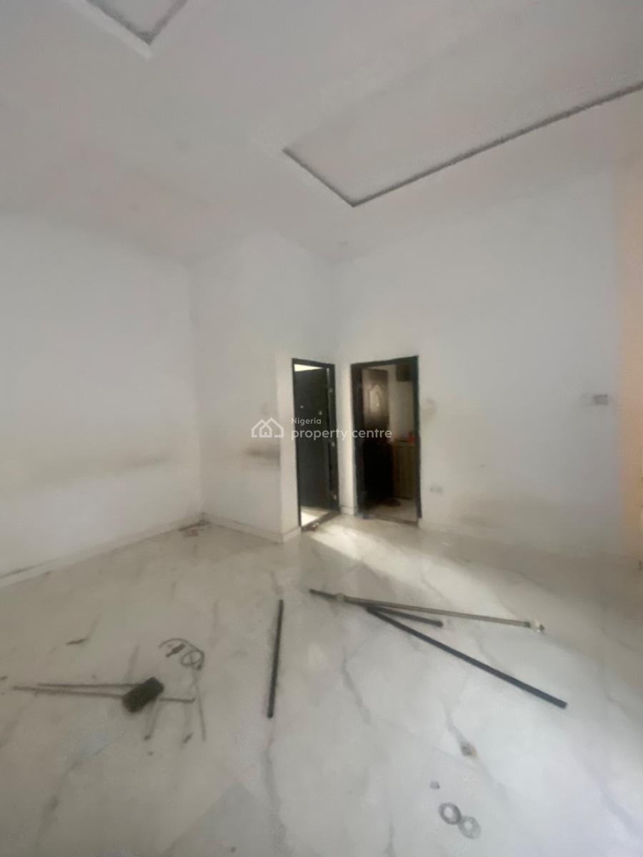 Luxuriously Spacious Nice 2 Bedroom Flat, No. 4, Rafiu Street, Sangotedo, Ajah, Lagos, House for Rent