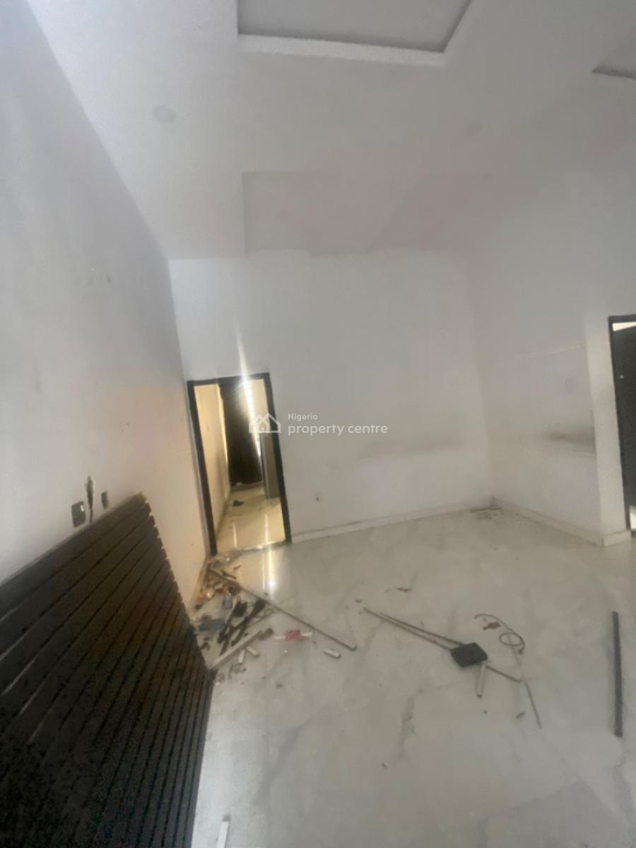 Luxuriously Spacious Nice 2 Bedroom Flat, No. 4, Rafiu Street, Sangotedo, Ajah, Lagos, House for Rent