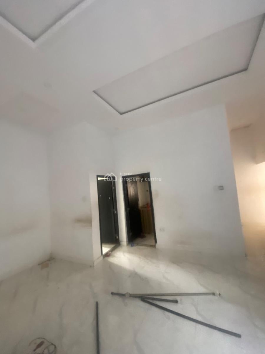 Luxuriously Spacious Nice 2 Bedroom Flat, No. 4, Rafiu Street, Sangotedo, Ajah, Lagos, House for Rent
