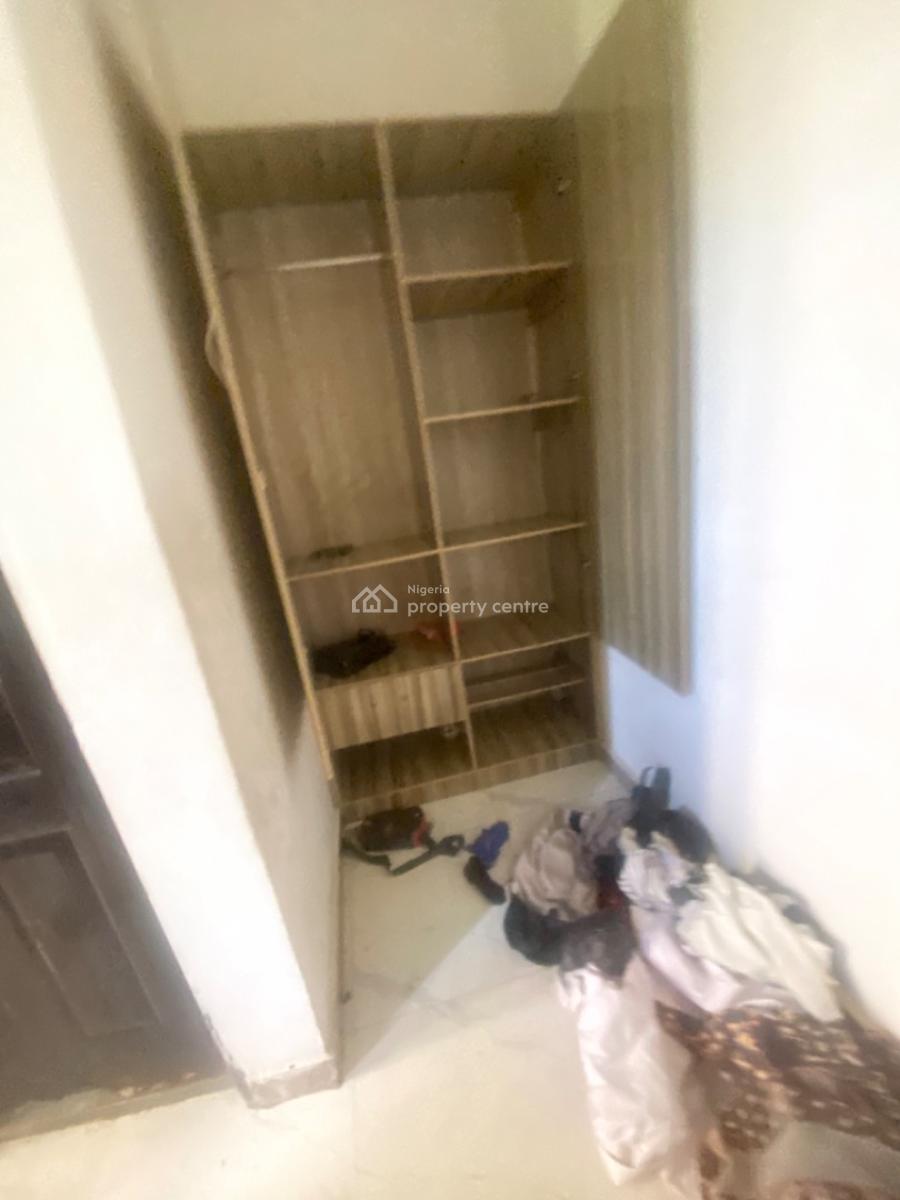 Luxuriously Spacious Nice 2 Bedroom Flat, No. 4, Rafiu Street, Sangotedo, Ajah, Lagos, House for Rent