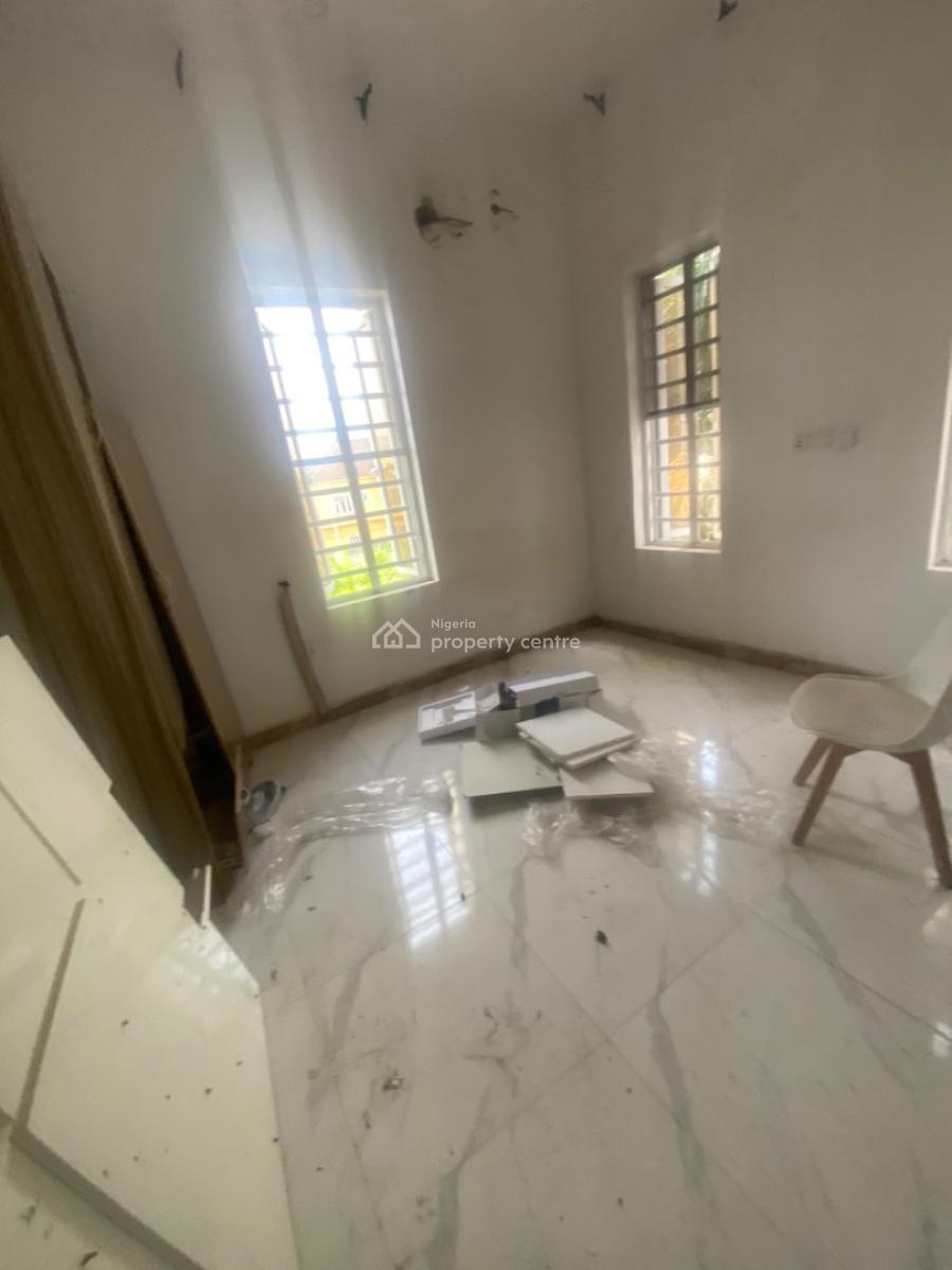 Luxuriously Spacious Nice 2 Bedroom Flat, No. 4, Rafiu Street, Sangotedo, Ajah, Lagos, House for Rent