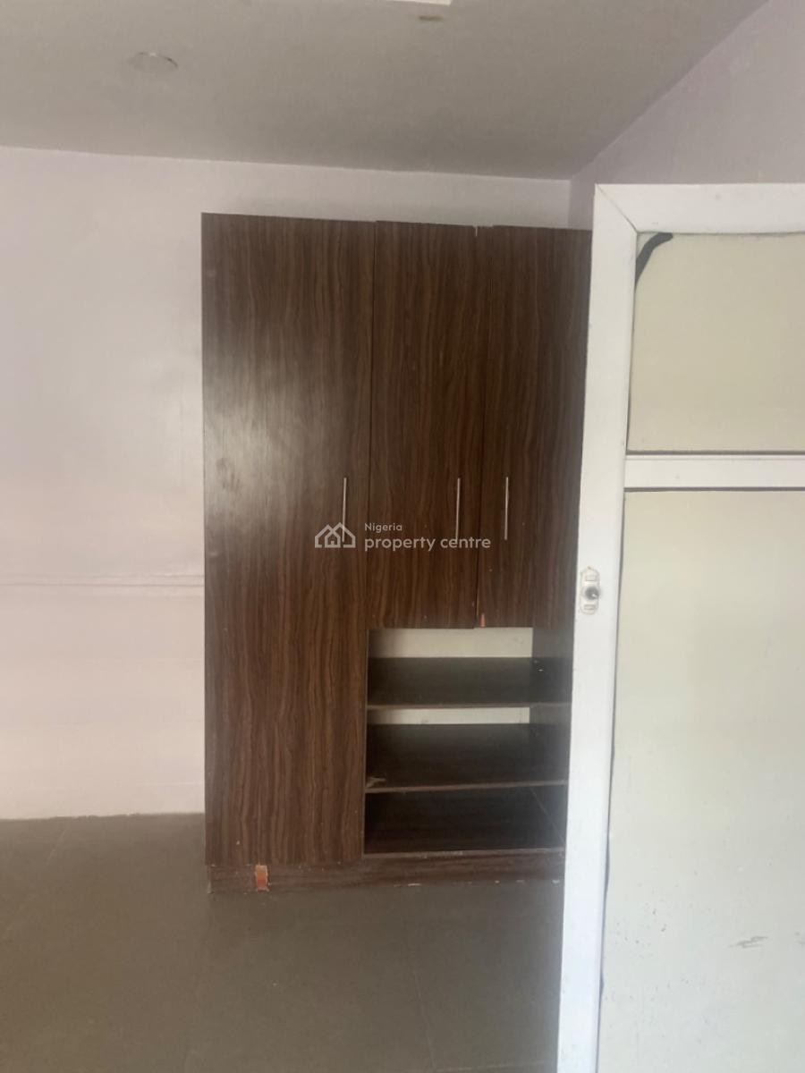 Luxuriously Spacious Nice Mini Flat, No. 4, Rafiu Street, Sangotedo, Ajah, Lagos, Mini Flat (room and Parlour) for Rent