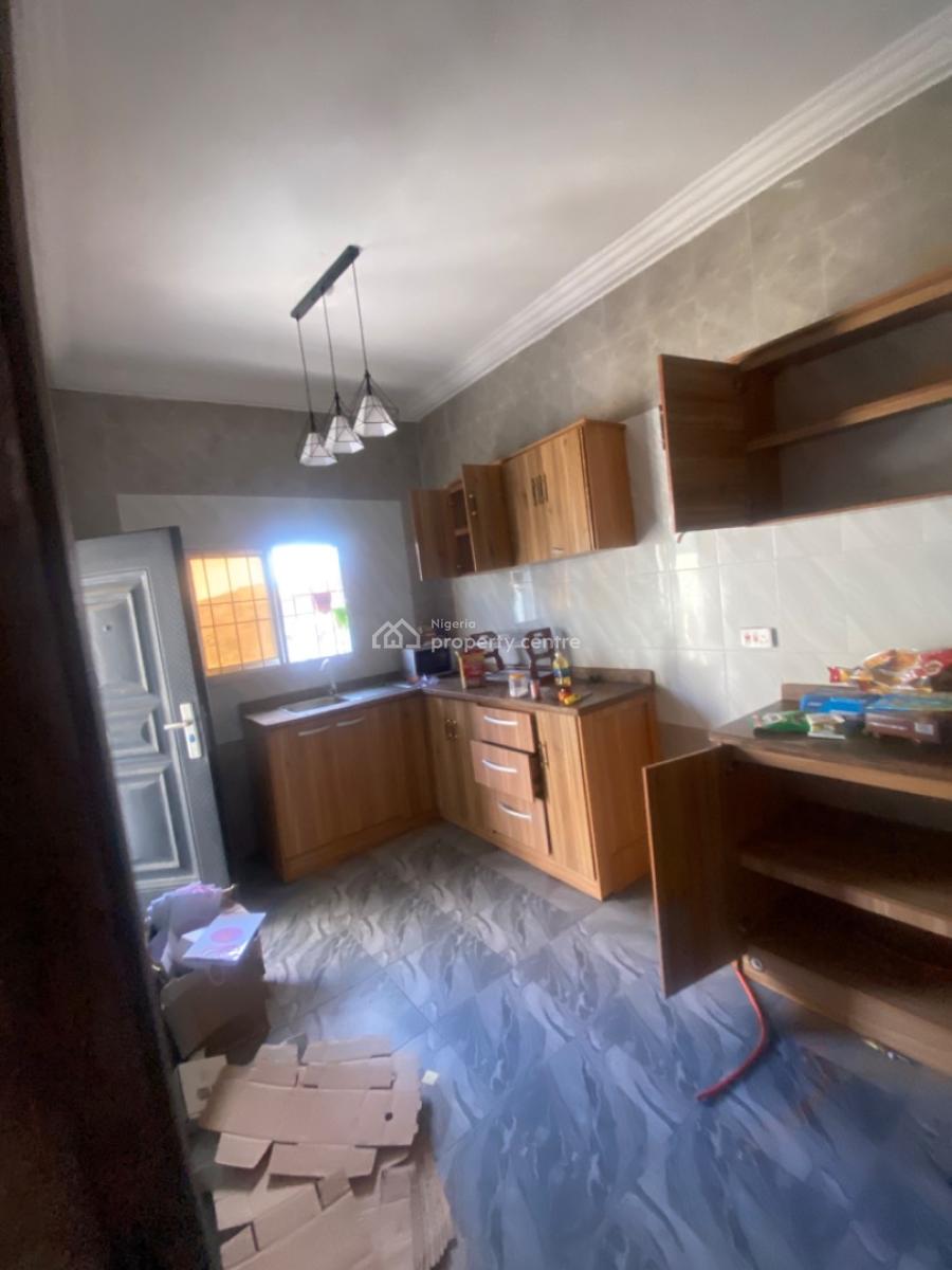 Luxuriously Spacious Nice 2bedroom Flat, No. 4, Rafiu Street, Sangotedo, Ajah, Lagos, House for Rent