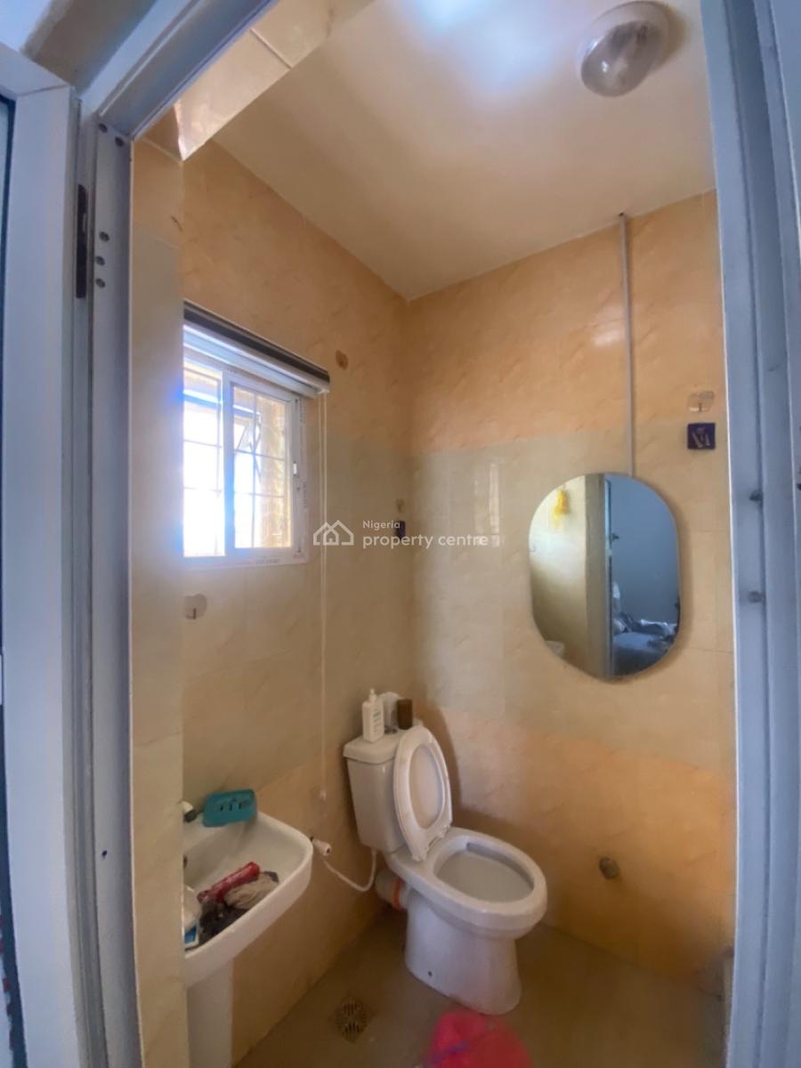 Luxuriously Spacious Nice 2bedroom Flat, No. 4, Rafiu Street, Sangotedo, Ajah, Lagos, House for Rent