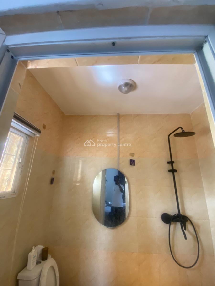 Luxuriously Spacious Nice 2bedroom Flat, No. 4, Rafiu Street, Sangotedo, Ajah, Lagos, House for Rent