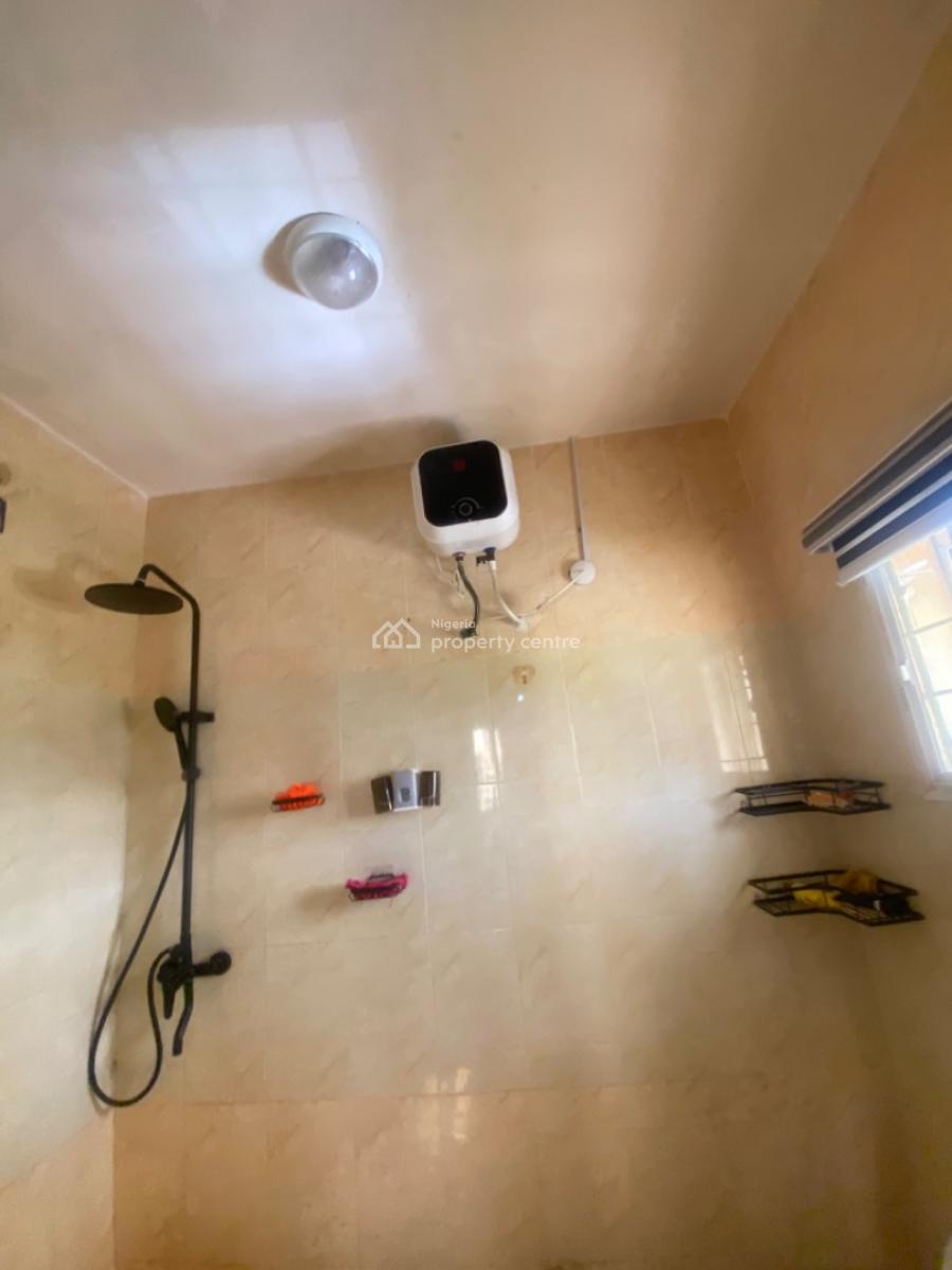 Luxuriously Spacious Nice 2bedroom Flat, No. 4, Rafiu Street, Sangotedo, Ajah, Lagos, House for Rent