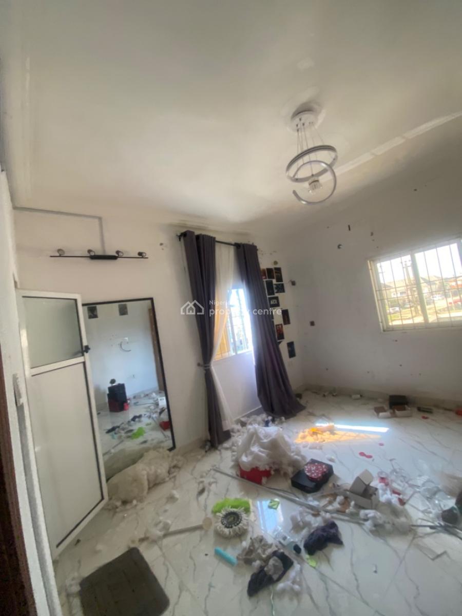Luxuriously Spacious Nice 2bedroom Flat, No. 4, Rafiu Street, Sangotedo, Ajah, Lagos, House for Rent