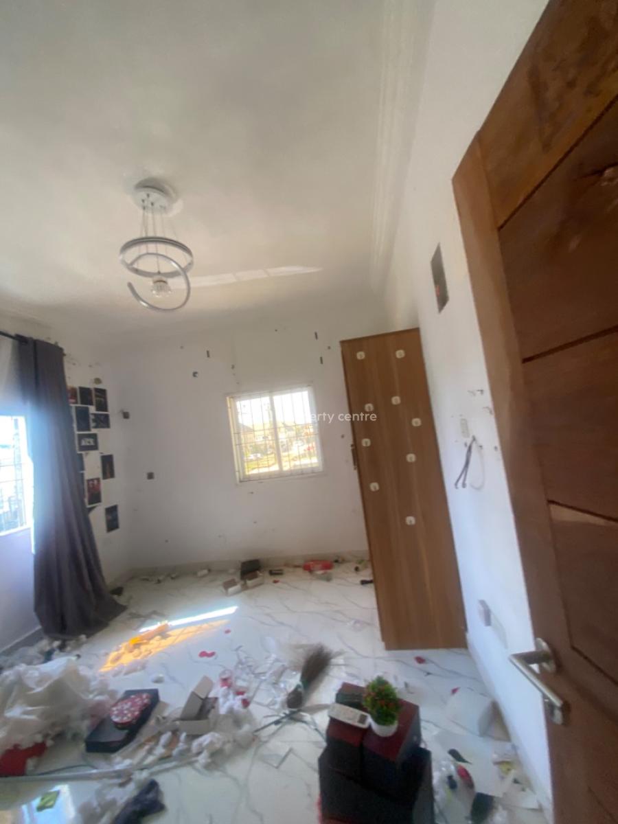 Luxuriously Spacious Nice 2bedroom Flat, No. 4, Rafiu Street, Sangotedo, Ajah, Lagos, House for Rent