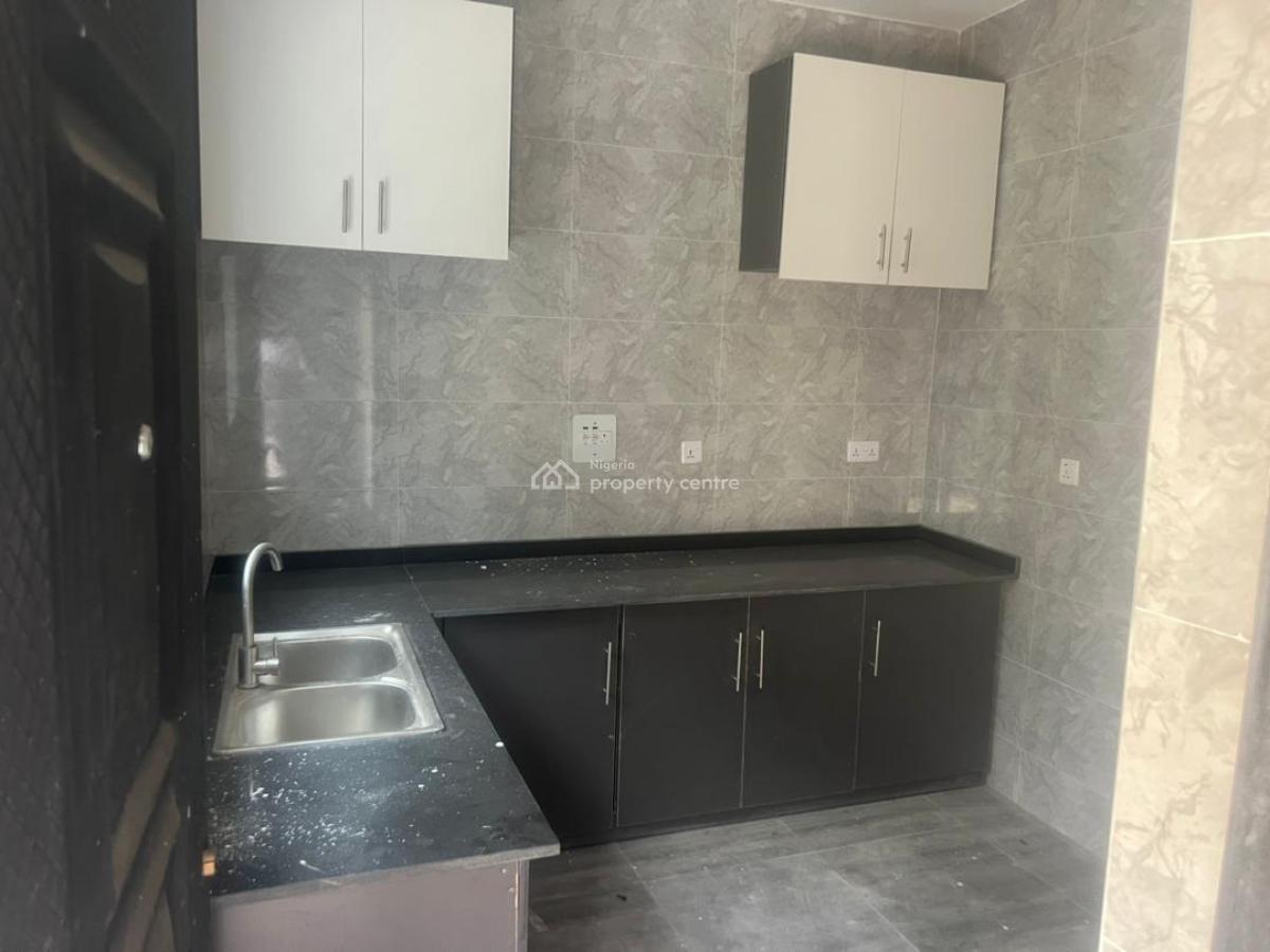 Luxuriously Spacious Brand New 3 Bedroom Flat, No. 4, Rafiu Street, Sangotedo, Ajah, Lagos, House for Rent