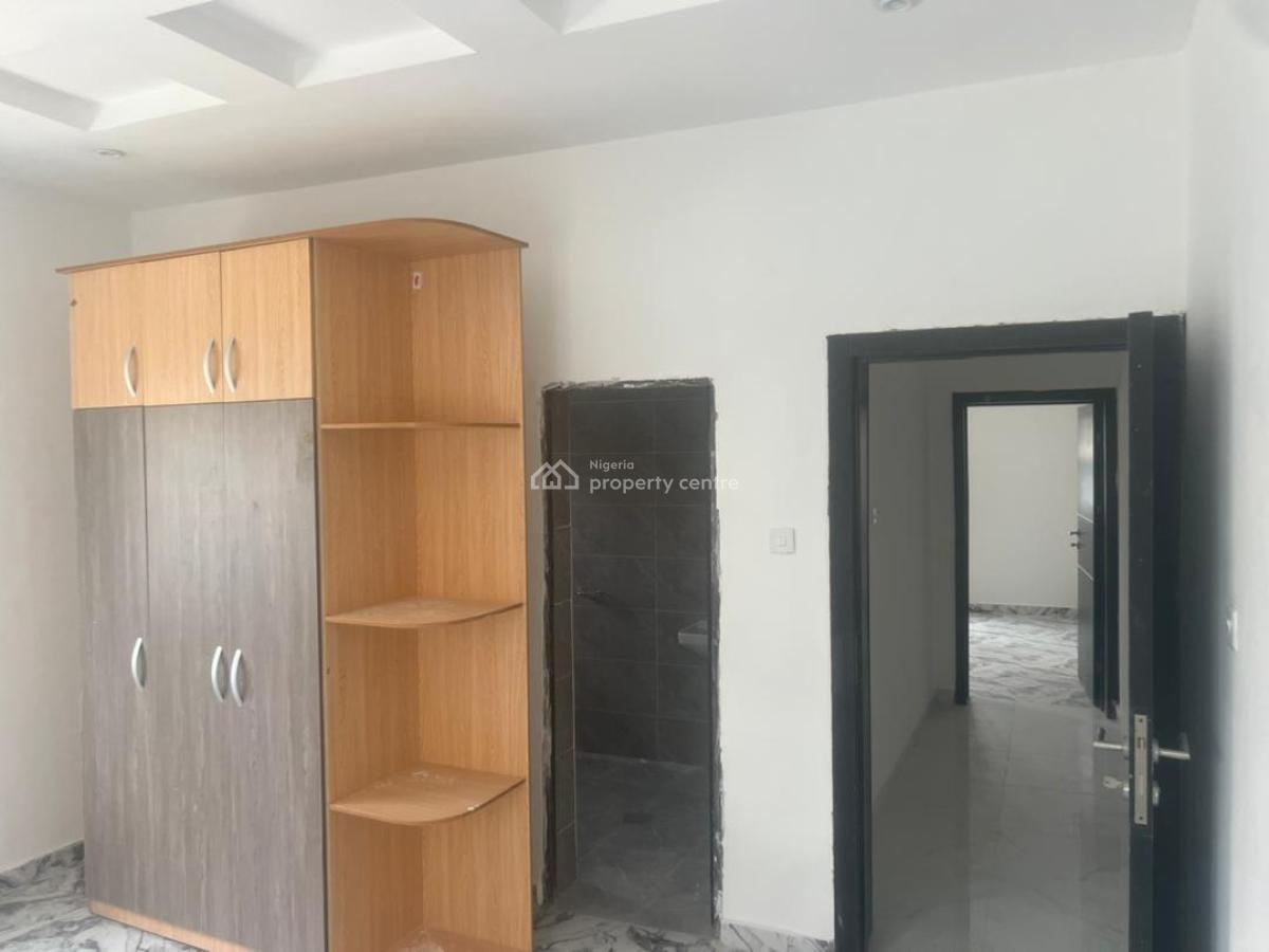 Luxuriously Spacious Brand New 3 Bedroom Flat, No. 4, Rafiu Street, Sangotedo, Ajah, Lagos, House for Rent