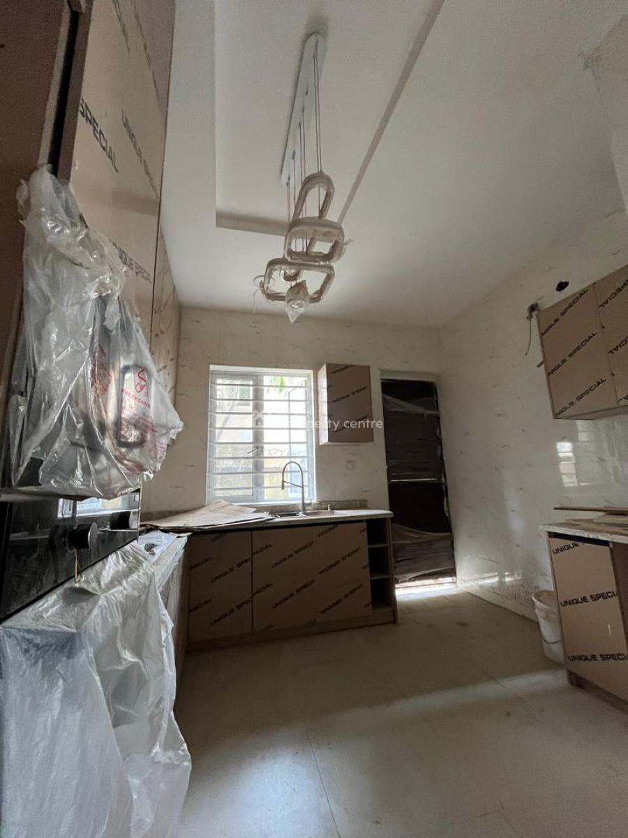 4 Bedrooms Terraced Duplex with Bq + Family Lounge + Walk-in Closet, Adeniyi Jones, Ikeja, Lagos, Terraced Duplex for Sale