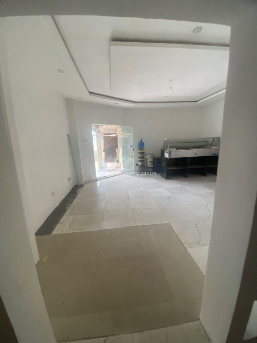 Luxuriously Nice Spacious Shop, No 12 Suru Street, Sangotedo, Ajah, Lagos, Restaurant / Bar for Rent