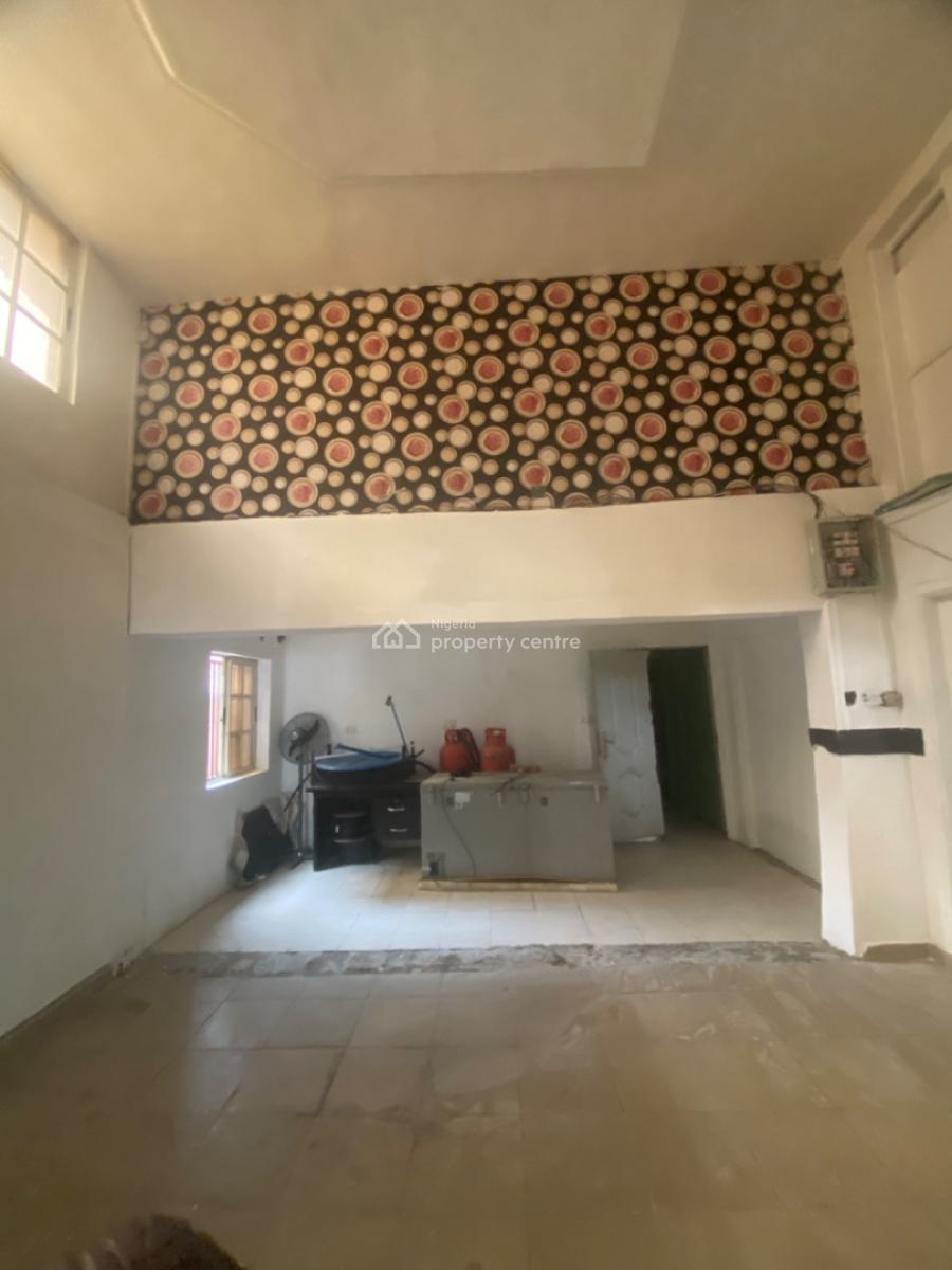 Luxuriously Nice Spacious Shop, No 12 Suru Street, Sangotedo, Ajah, Lagos, Restaurant / Bar for Rent