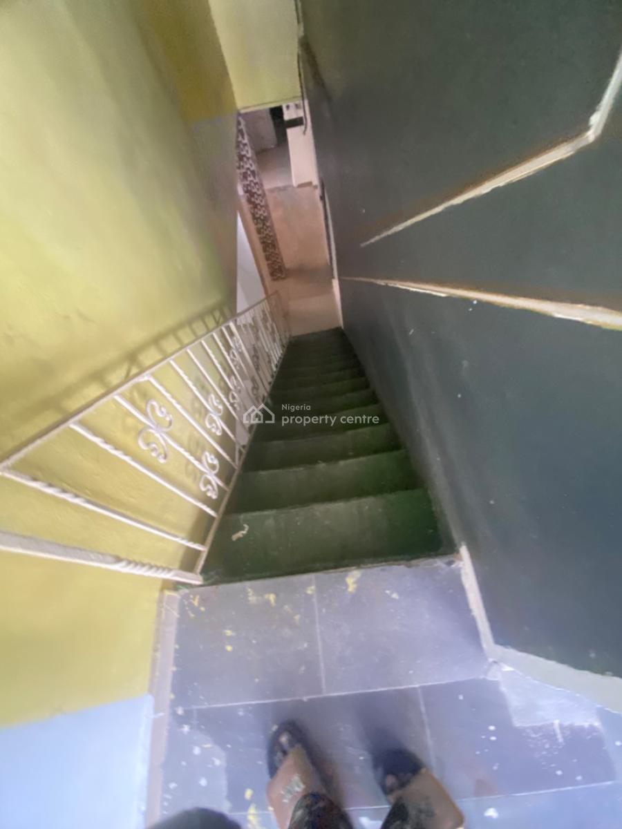 Luxuriously Nice Spacious Shop, No 12 Suru Street, Sangotedo, Ajah, Lagos, Restaurant / Bar for Rent