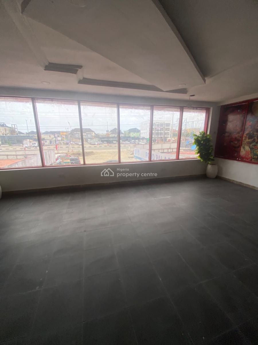 Luxuriously Nice Spacious Shop, No 12 Suru Street, Sangotedo, Ajah, Lagos, Restaurant / Bar for Rent