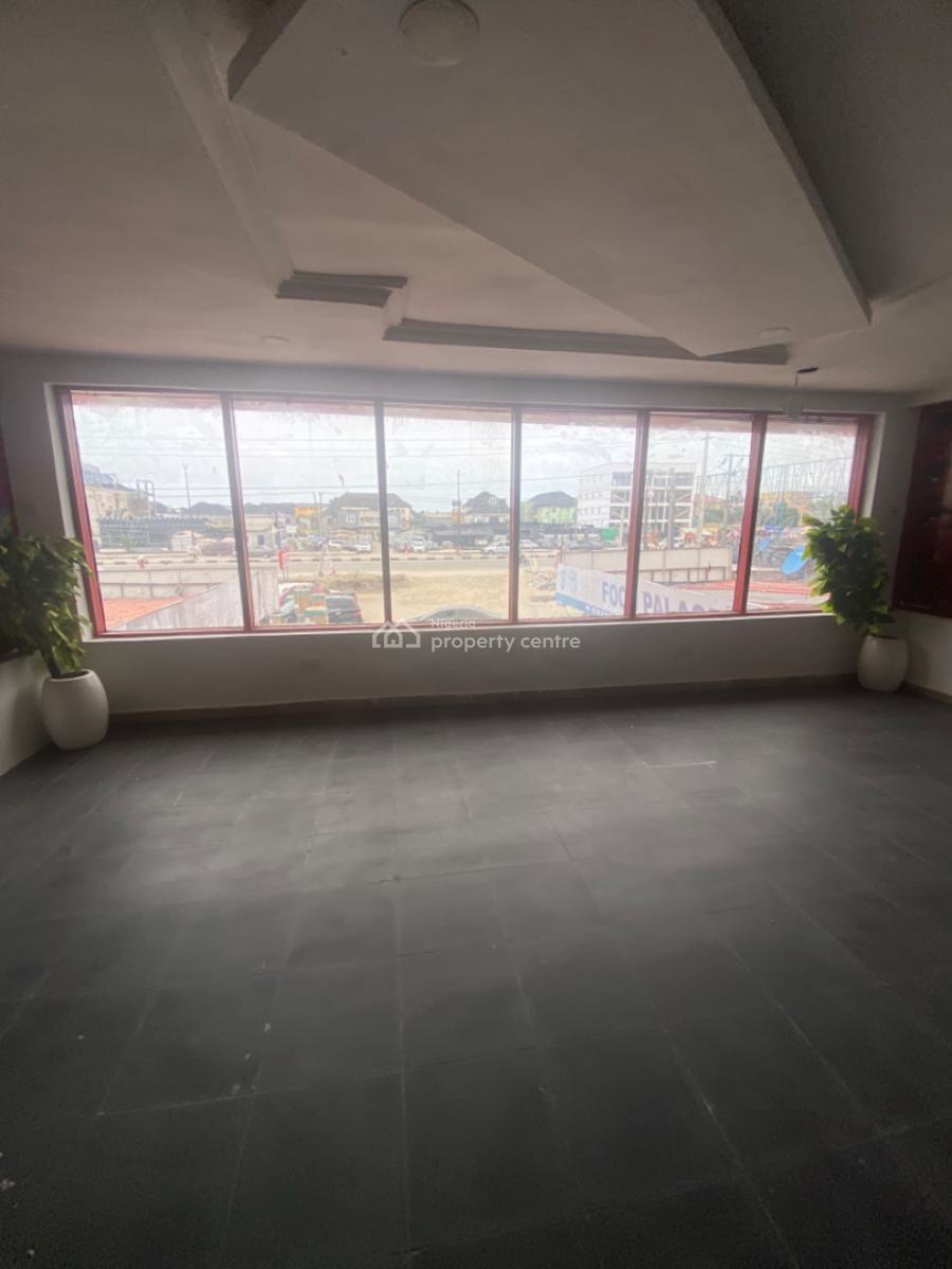 Luxuriously Nice Spacious Shop, No 12 Suru Street, Sangotedo, Ajah, Lagos, Restaurant / Bar for Rent