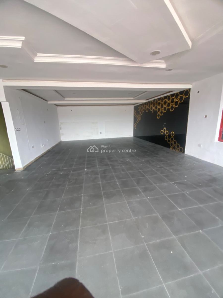 Luxuriously Nice Spacious Shop, No 12 Suru Street, Sangotedo, Ajah, Lagos, Restaurant / Bar for Rent