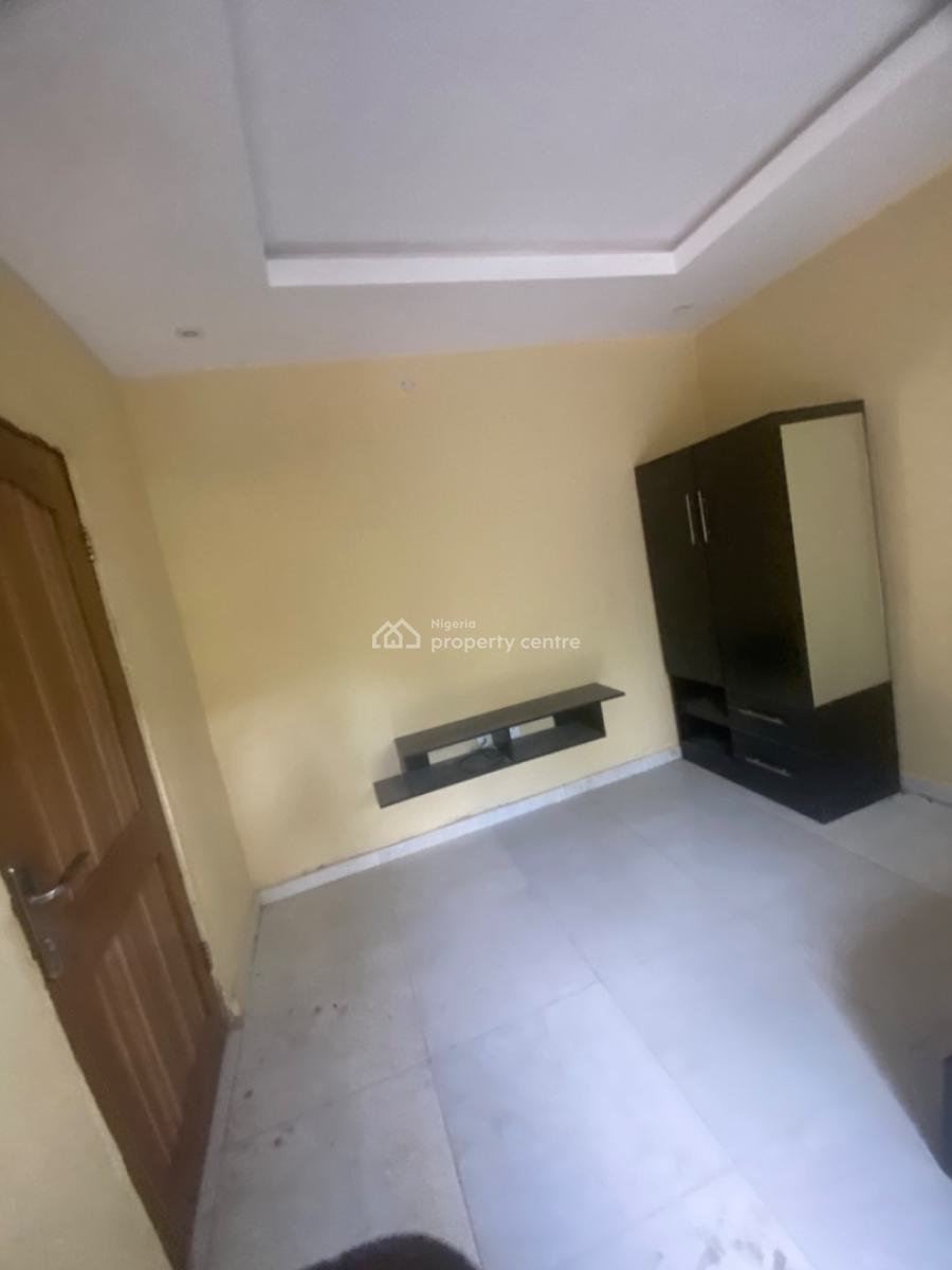 Luxuriously Nice Spacious Self Contain, No 12 Suru Street Desa Ibeju Lekki, Opposite Bankole Street, Alatise, Ibeju Lekki, Lagos, Self Contain (single Rooms) for Rent