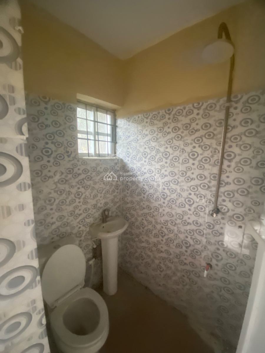 Luxuriously Nice Spacious Self Contain, No 12 Suru Street Desa Ibeju Lekki, Opposite Bankole Street, Alatise, Ibeju Lekki, Lagos, Self Contain (single Rooms) for Rent