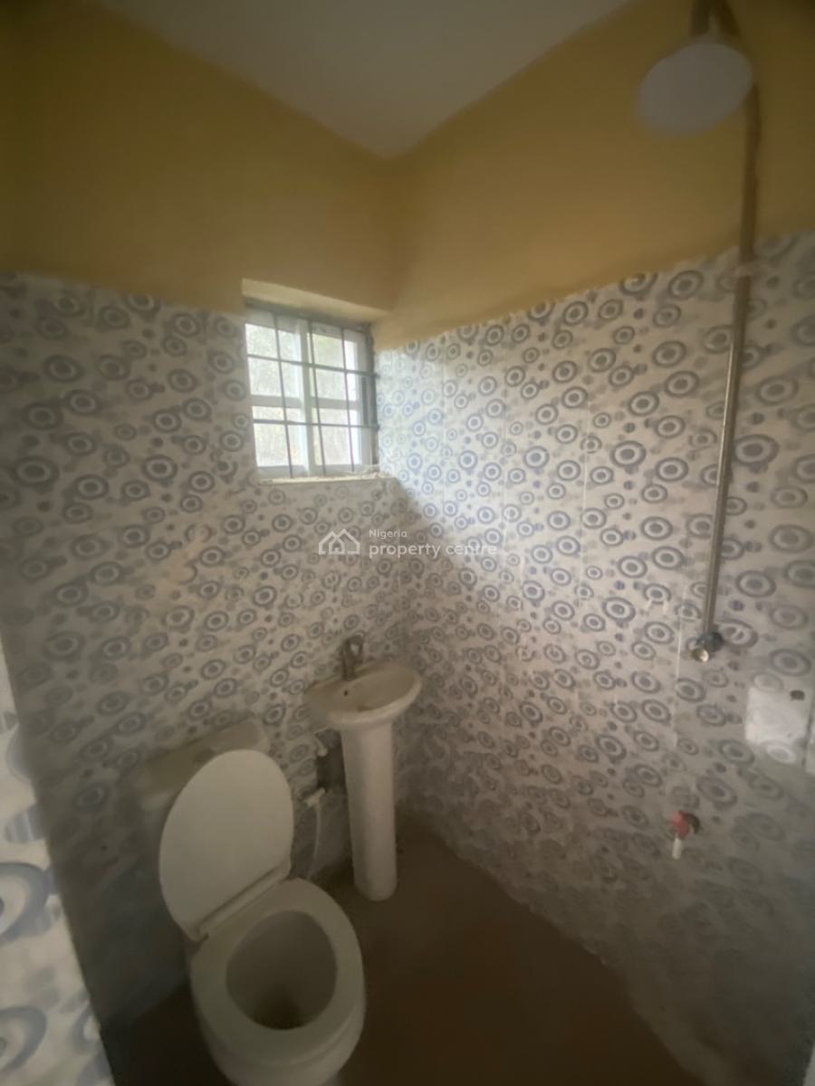 Luxuriously Nice Spacious Self Contain, No 12 Suru Street Desa Ibeju Lekki, Opposite Bankole Street, Alatise, Ibeju Lekki, Lagos, Self Contain (single Rooms) for Rent