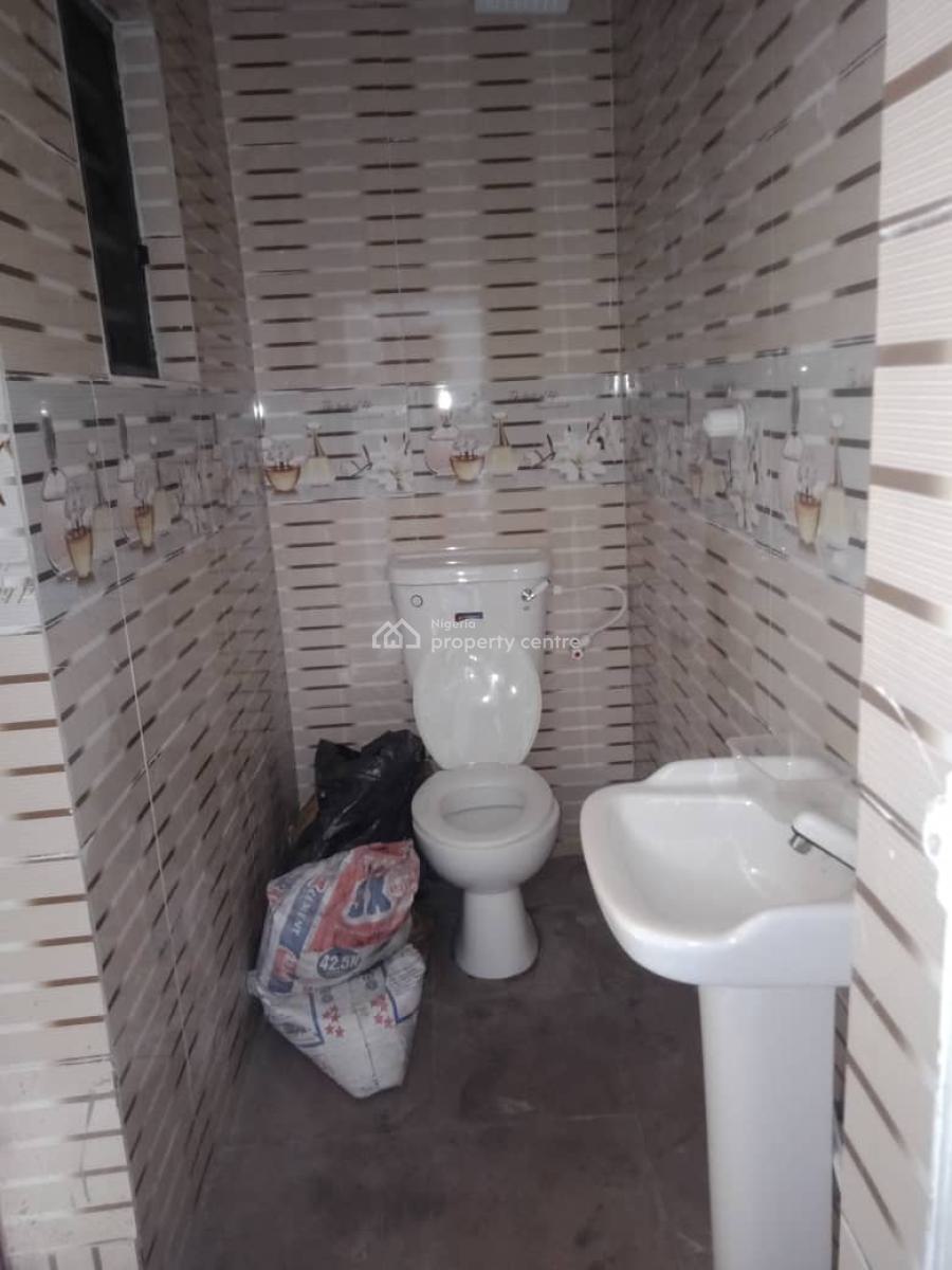 Luxuriously and Spacious Nice Mini Flat, 13b, Segun Street  Thomas Estate Ajah, Sangotedo, Ajah, Lagos, Mini Flat (room and Parlour) for Rent