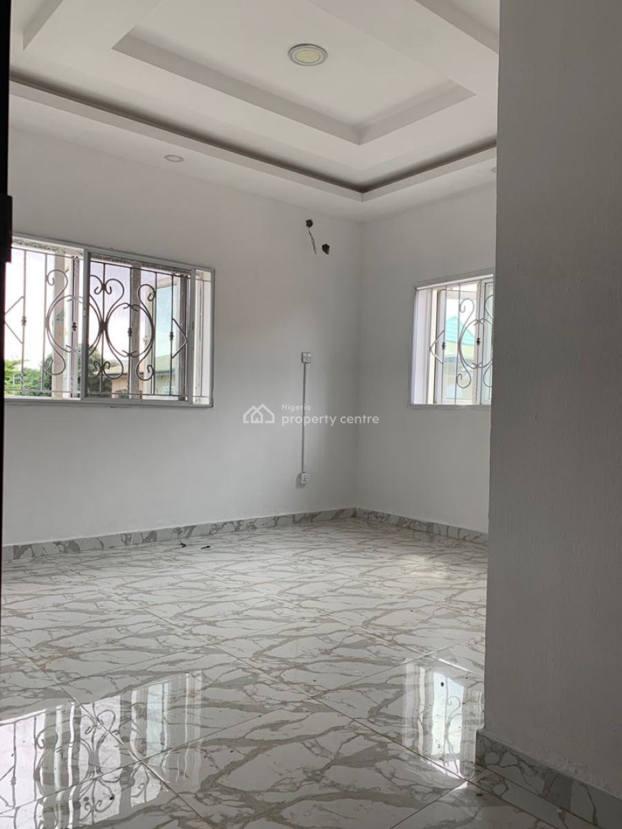 Luxuriously and Spacious 3 Bedroom Flat, 13b, Segun Street Eleganza Street, Lekki Phase 2, Lekki, Lagos, House for Rent