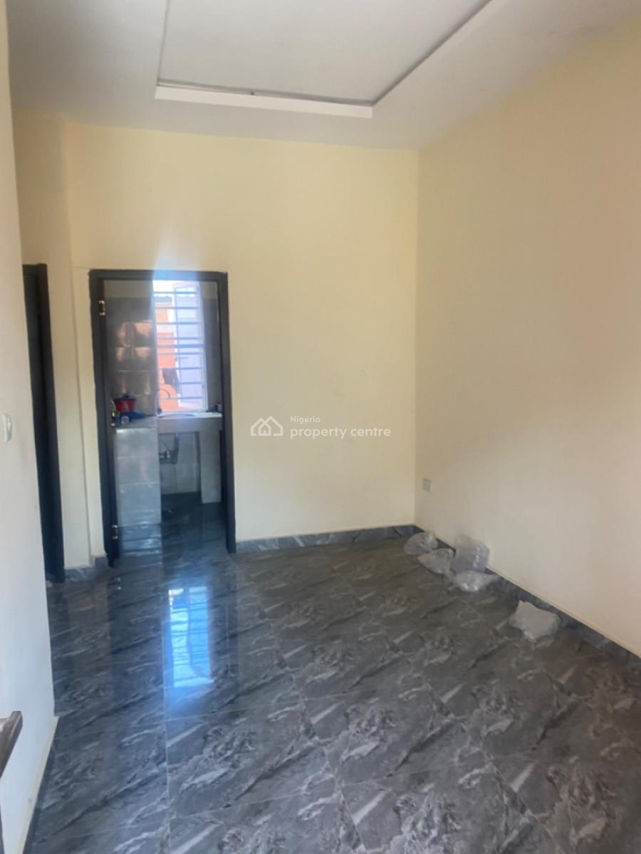 Luxuriously and Spacious Nice 2 Bedroom Flat, 13b, Segun Street, Sangotedo, Ajah, Lagos, House for Rent