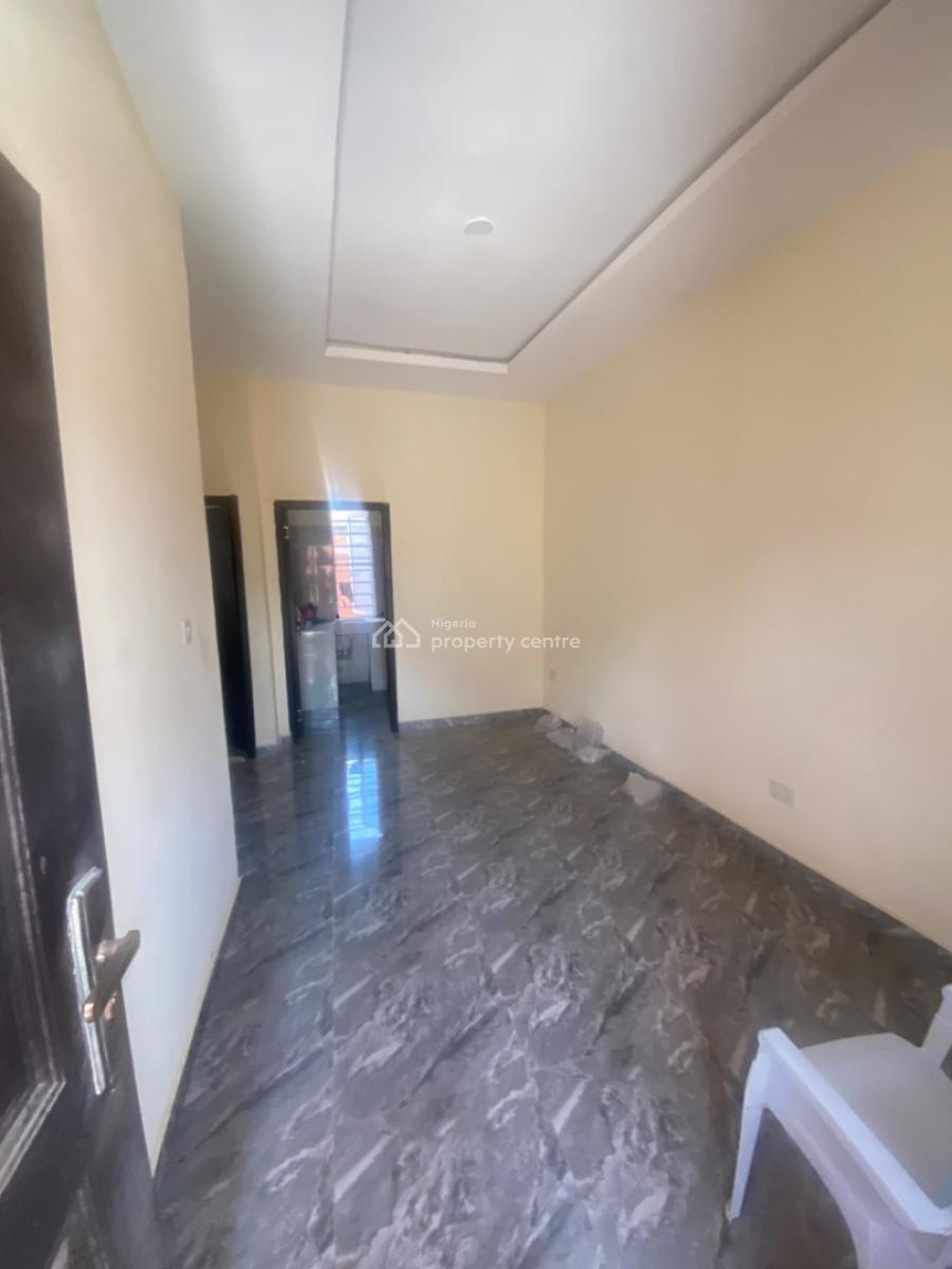 Luxuriously and Spacious Nice 2 Bedroom Flat, 13b, Segun Street, Sangotedo, Ajah, Lagos, House for Rent