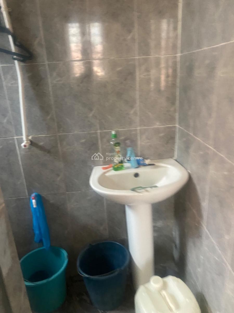 Luxuriously and Spacious Nice 2 Bedroom Flat, 13b, Segun Street, Sangotedo, Ajah, Lagos, House for Rent