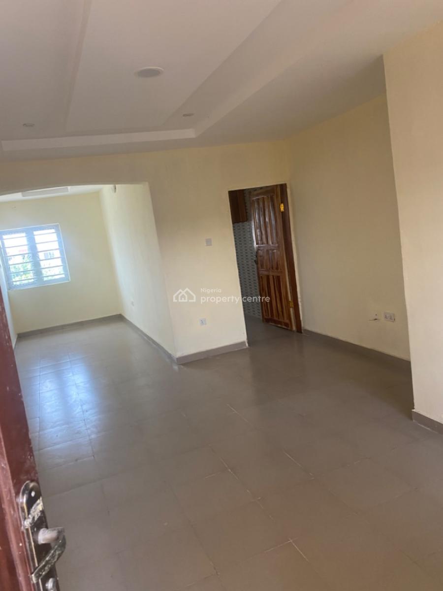 Luxuriously and Spacious Nice 2 Bedroom Flat, 13b, Segun Street Malete, Imalete Alafia, Ibeju Lekki, Lagos, House for Rent