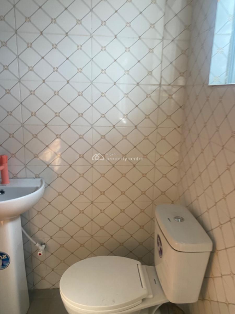 Luxuriously and Spacious Nice 2 Bedroom Flat, 13b, Segun Street Malete, Imalete Alafia, Ibeju Lekki, Lagos, House for Rent