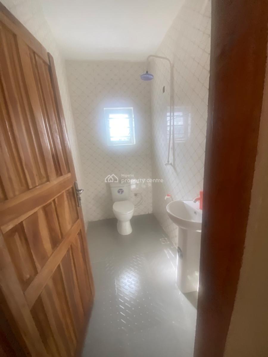 Luxuriously and Spacious Nice 2 Bedroom Flat, 13b, Segun Street Malete, Imalete Alafia, Ibeju Lekki, Lagos, House for Rent