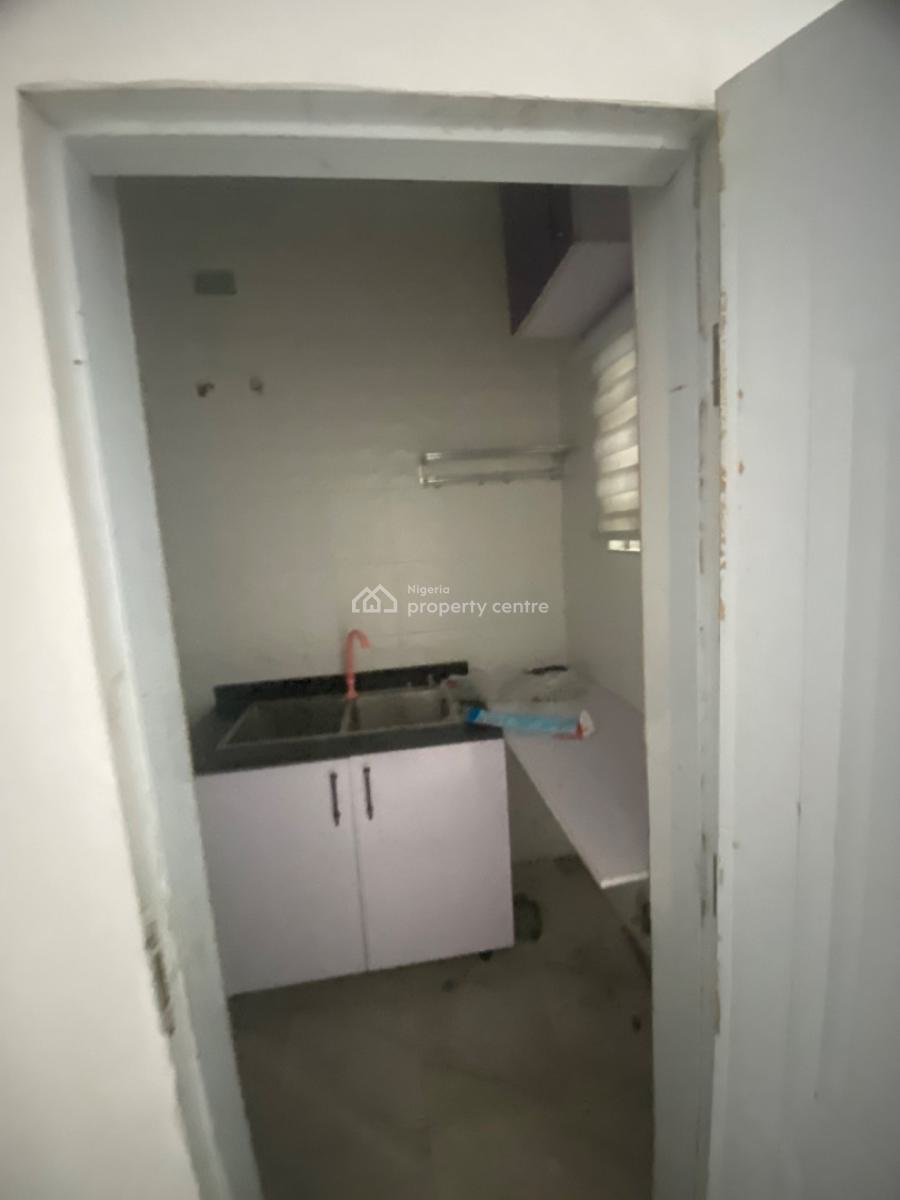 Luxuriously Spacious Brand New Nice Mini Flat, No 23 Off Rafiu Street, Abijo, Lekki, Lagos, House for Rent