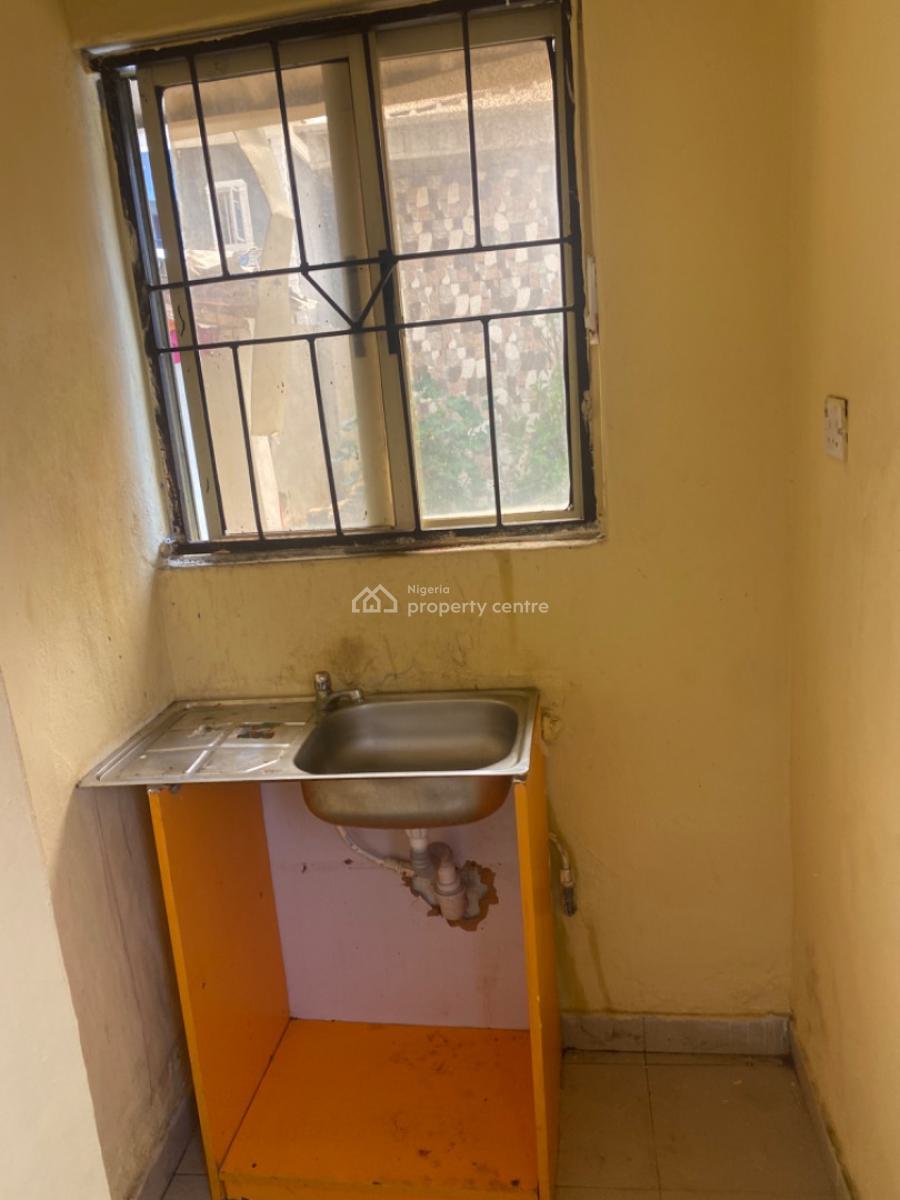 Luxuriously Spacious Nice Self Contain, No 23 Off Rafiu Street, Sangotedo, Ajah, Lagos, Self Contain (single Rooms) for Rent