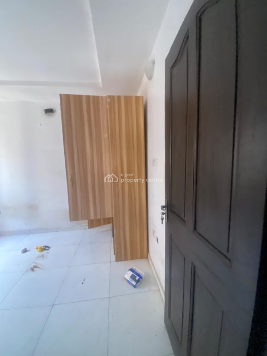 Luxuriously Spacious Nice Sharp 3bedroom Flat, No. 23, Off Rafiu Street, Sangotedo, Ajah, Lagos, Semi-detached Duplex for Rent
