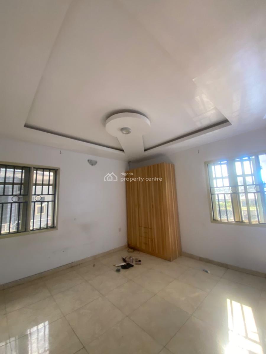Luxuriously Spacious Nice Sharp 3bedroom Flat, No. 23, Off Rafiu Street, Sangotedo, Ajah, Lagos, Semi-detached Duplex for Rent
