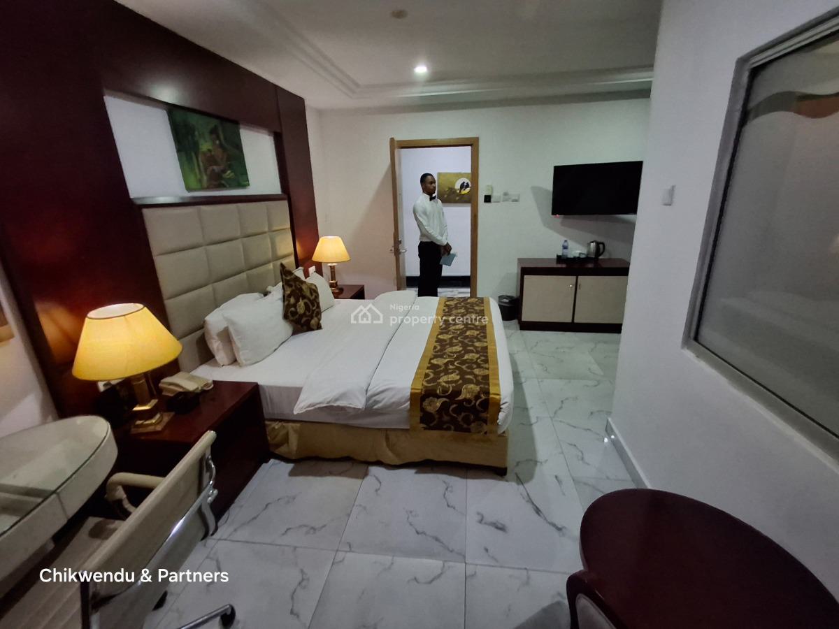 Luxury 5-star Hotel (functional), Presidential Road, Independence Layout, Enugu, Enugu, Hotel / Guest House for Sale