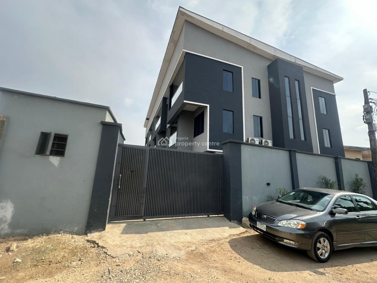 5 Bedroom Terraced Duplex, Off International Airport Road Ajao Estate, Isolo, Lagos, Terraced Duplex for Sale