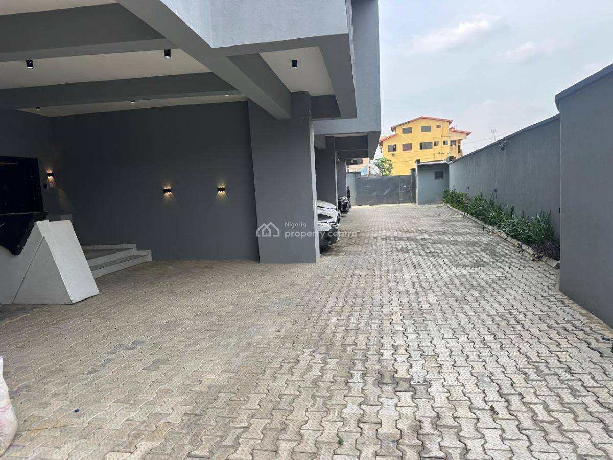 5 Bedroom Terraced Duplex, Off International Airport Road Ajao Estate, Isolo, Lagos, Terraced Duplex for Sale