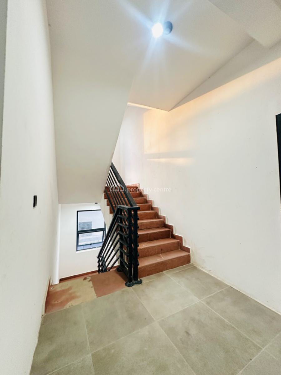 Luxury  2 Bedrooms Apartment with Bq, Agungi, Lekki, Lagos, Flat / Apartment for Sale
