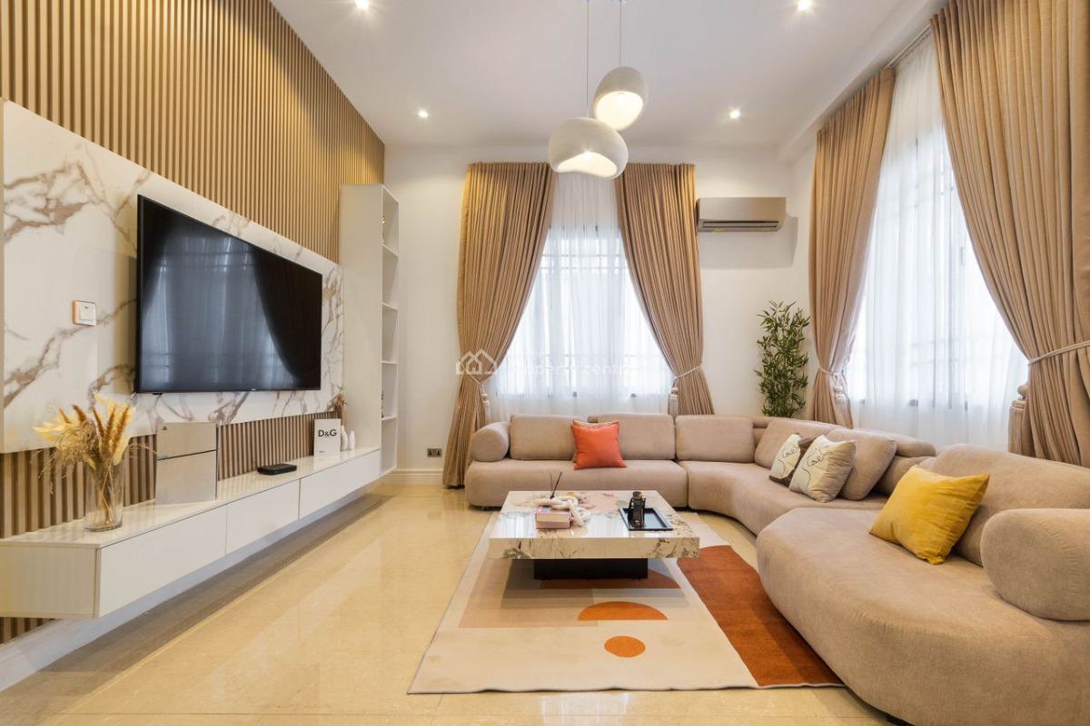 Luxury 4 Bedrooms Apartment, Lekki Phase 1, Lekki, Lagos, Flat / Apartment Short Let