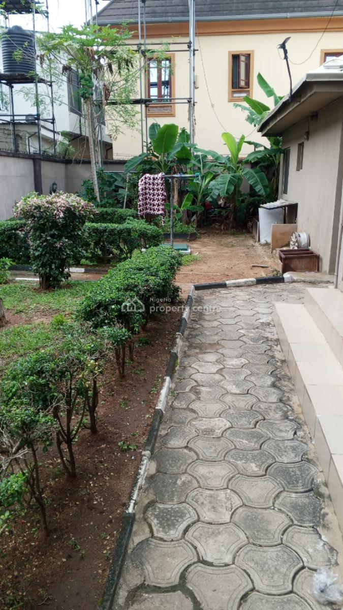 One Room Self Contained, Ayinde Sanmi Street, Gra Phase 2, Magodo, Lagos, Self Contain (single Rooms) for Rent