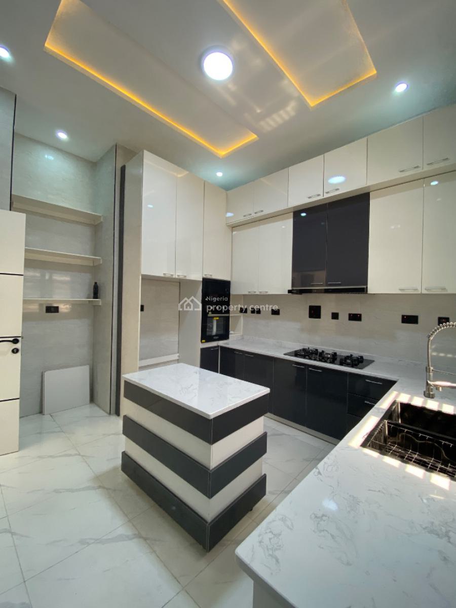 Distressed Luxury 5 Bedroom Fully Detached Duplex with Bq, Sangotedo, Ajah, Lagos, Detached Duplex for Sale