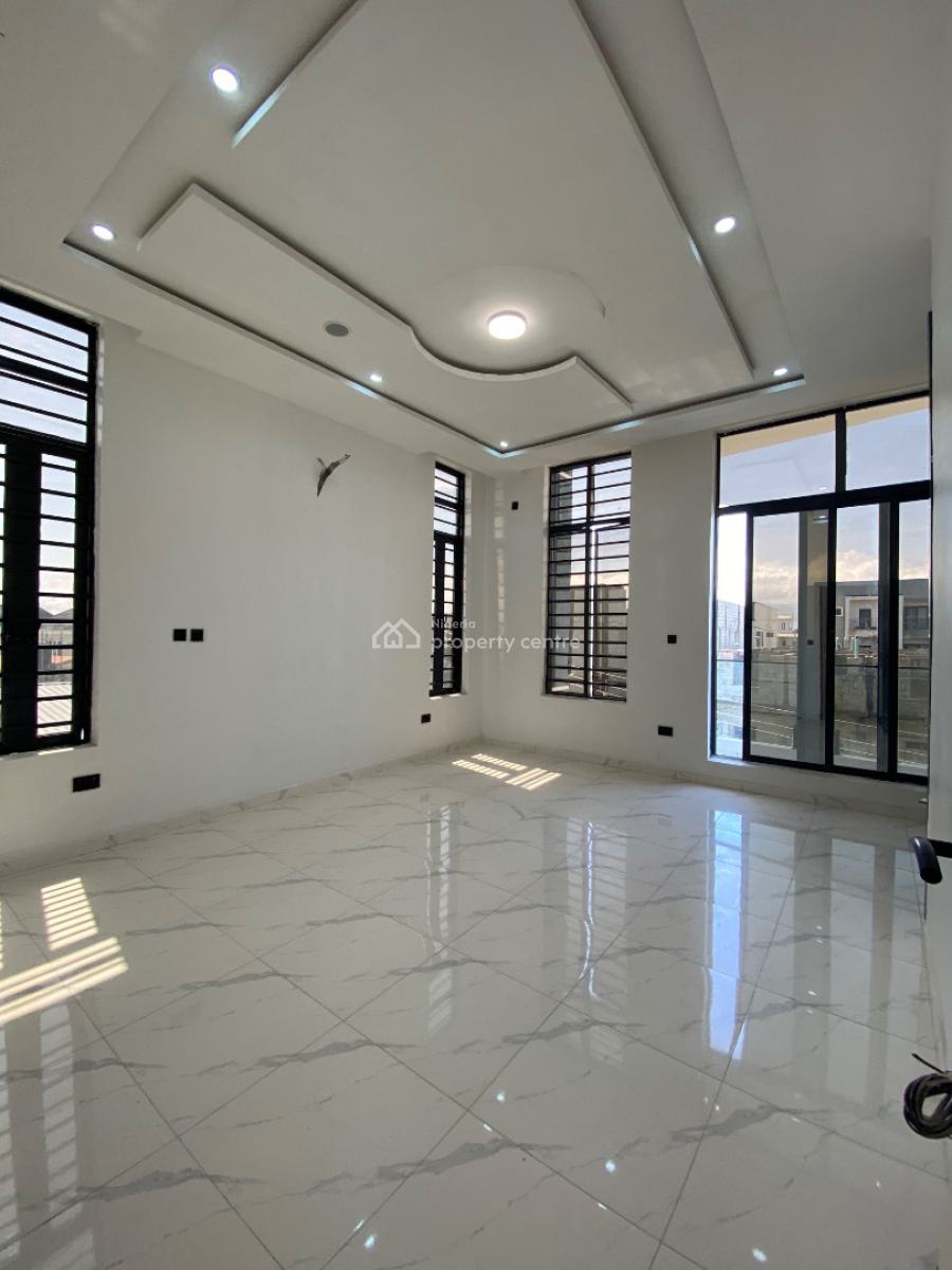 Distressed Luxury 5 Bedroom Fully Detached Duplex with Bq, Sangotedo, Ajah, Lagos, Detached Duplex for Sale