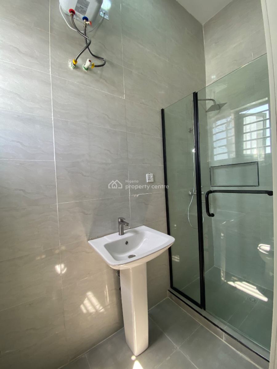 Distressed Luxury 5 Bedroom Fully Detached Duplex with Bq, Sangotedo, Ajah, Lagos, Detached Duplex for Sale