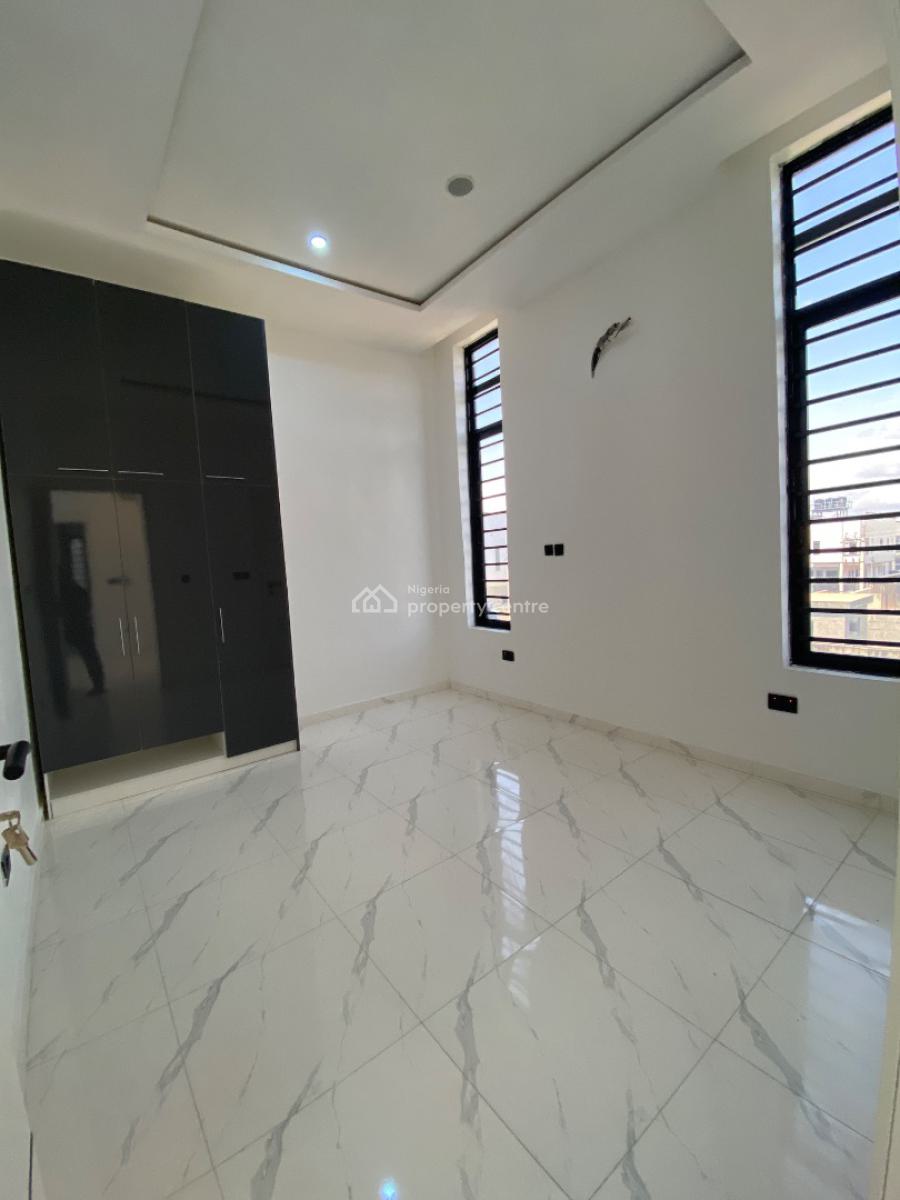 Distressed Luxury 5 Bedroom Fully Detached Duplex with Bq, Sangotedo, Ajah, Lagos, Detached Duplex for Sale