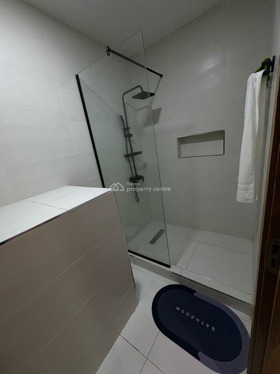 Newly Luxurious 2 Bedroom with Private Pool & Spa with Ps5 & for Party, Lekki Phase 1, Lekki, Lagos, Flat / Apartment Short Let