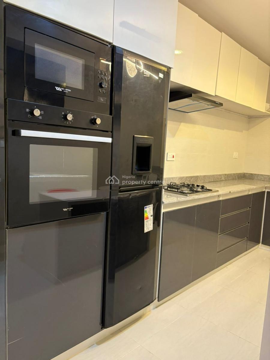 Newly Luxurious 2 Bedroom with Private Pool & Spa with Ps5 & for Party, Lekki Phase 1, Lekki, Lagos, Flat / Apartment Short Let